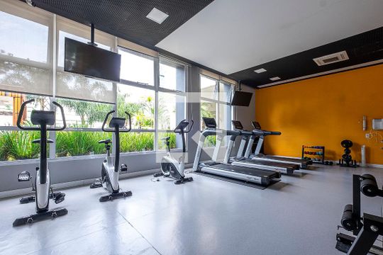 Academia de apartamento para alugar com 2 quartos, 84m² em Pinheiros, São Paulo