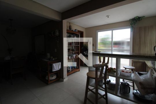 Cozinha de casa para alugar com 5 quartos, 200m² em Centro Histórico, Canoas