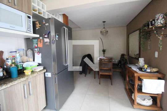 Cozinha de casa para alugar com 5 quartos, 200m² em Centro Histórico, Canoas