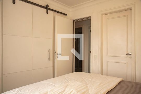 Suíte de apartamento para alugar com 2 quartos, 153m² em Vila Clementino, São Paulo