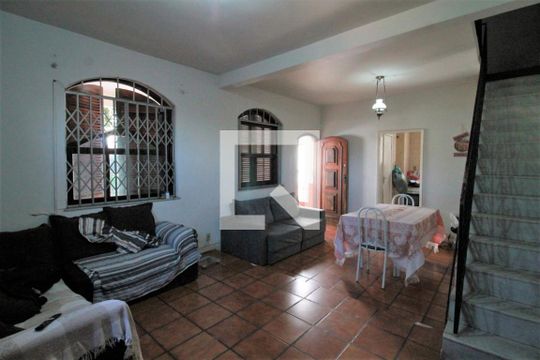 Sala 1 de casa à venda com 5 quartos, 450m² em Méier, Rio de Janeiro