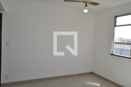 Sala de apartamento à venda com 3 quartos, 58m² em Todos Os Santos, Rio de Janeiro