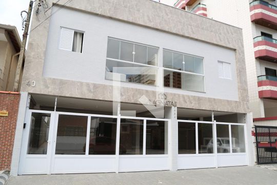 Fachada de casa para alugar com 2 quartos, 53m² em Caiçara, Praia Grande