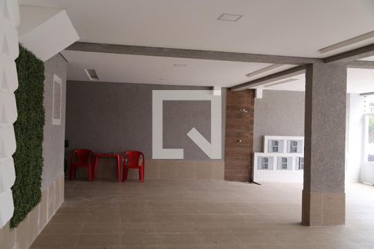 Garagen de casa para alugar com 2 quartos, 53m² em Caiçara, Praia Grande