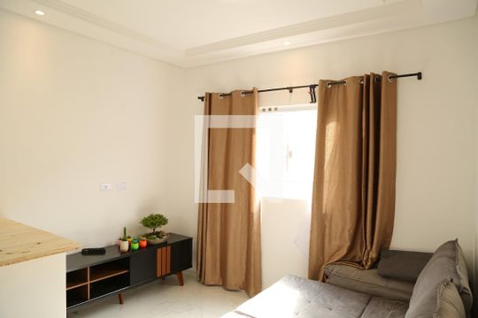 Casa para alugar com 2 quartos, 53m² em Caiçara, Praia Grande