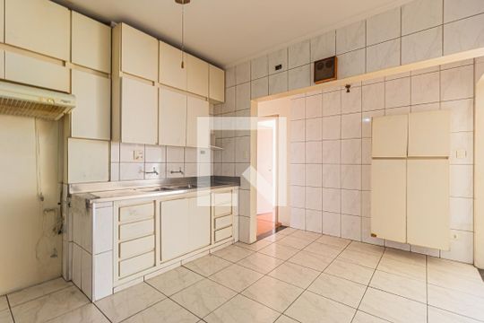 Cozinha de apartamento à venda com 3 quartos, 205m² em Centro, Santo André