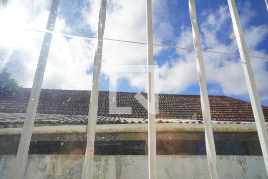 Qusrto 1 - Vista de casa à venda com 3 quartos, 185m² em Cavalhada, Porto Alegre