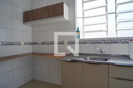 Cozinha de casa à venda com 3 quartos, 185m² em Cavalhada, Porto Alegre