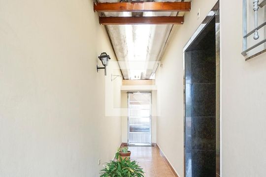 Corredor lateral de casa à venda com 3 quartos, 320m² em Alto da Mooca, São Paulo