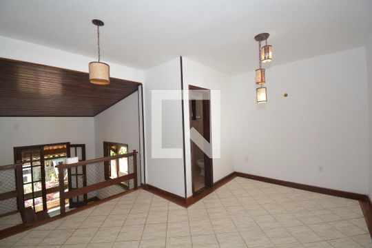 Sala de Jantar de casa à venda com 4 quartos, 319m² em Vila Valqueire, Rio de Janeiro