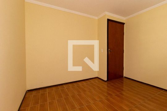 Quarto 1 de apartamento para alugar com 2 quartos, 60m² em Rebouças, Curitiba