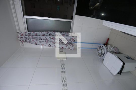 Área de Serviço de apartamento à venda com 2 quartos, 45m² em Jardim Santa Teresinha, São Paulo
