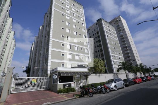 Fachada de apartamento à venda com 2 quartos, 45m² em Jardim Santa Teresinha, São Paulo