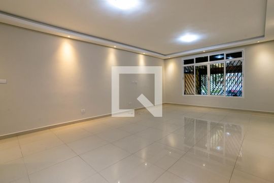 Casa para alugar com 3 quartos, 120m² em Jardim São José (zona Norte), São Paulo