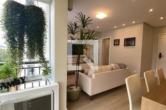 Sacada de apartamento à venda com 1 quarto, 46m² em Jardim Tupanci, Barueri