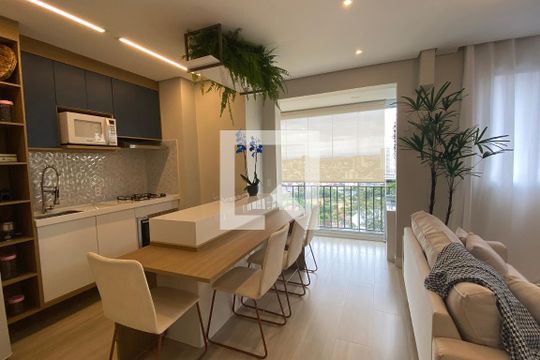 Sala de Jantar de apartamento à venda com 1 quarto, 46m² em Jardim Tupanci, Barueri