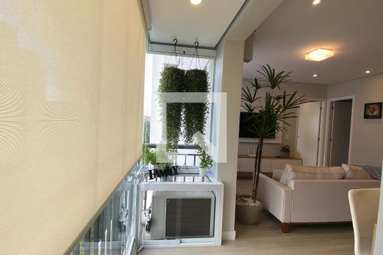 Sacada de apartamento à venda com 1 quarto, 46m² em Jardim Tupanci, Barueri