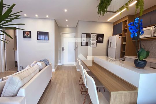 Sala de Jantar de apartamento à venda com 1 quarto, 46m² em Jardim Tupanci, Barueri