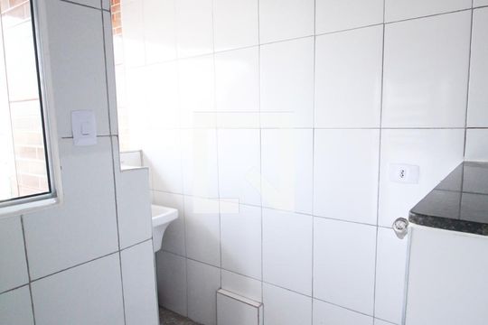 Area de serviço de casa para alugar com 1 quarto, 43m² em Vila Penteado, São Paulo