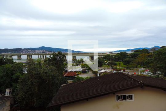 Vista de casa para alugar com 1 quarto, 40m² em Estreito, Florianópolis
