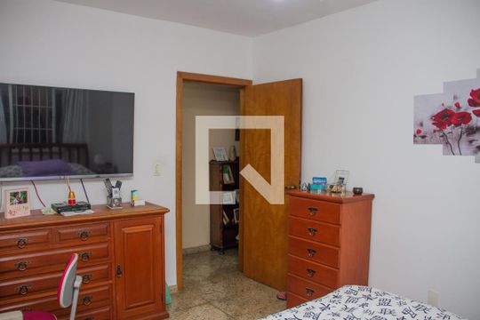 Casa de Condomínio à venda com 4 quartos, 300m² em Todos Os Santos, Rio de Janeiro