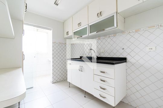 Cozinha de apartamento para alugar com 2 quartos, 65m² em Cidade Vargas, São Paulo