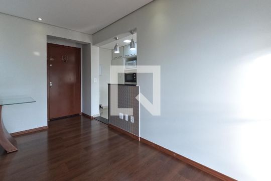 Sala de apartamento à venda com 2 quartos, 62m² em Vila Leonor, Guarulhos