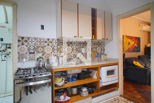 Cozinha de apartamento à venda com 3 quartos, 116m² em Rio Branco, Porto Alegre