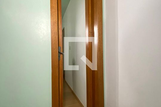 Closet do Quarto 3  de casa à venda com 4 quartos, 340m² em Rondônia, Novo Hamburgo