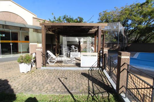 Área comum - Piscina de apartamento à venda com 1 quarto, 43m² em Centro, Canoas
