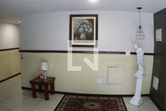Hall social de apartamento à venda com 3 quartos, 69m² em Taquara, Rio de Janeiro