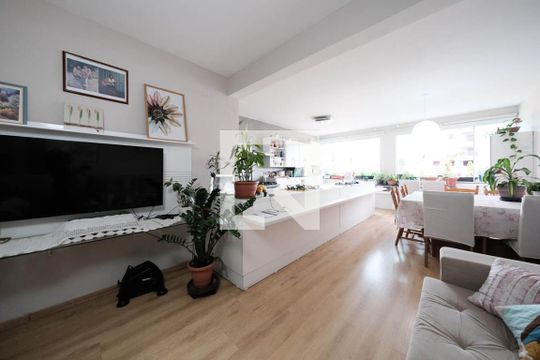 Sala/Cozinha de casa para alugar com 5 quartos, 260m² em Cidade Patriarca, São Paulo