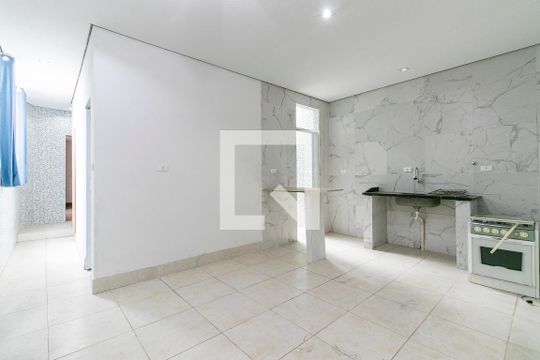 Casa para alugar com 2 quartos, 55m² em Vila Esperança, São Paulo
