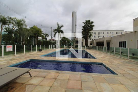Área comum - Piscina de apartamento para alugar com 2 quartos, 41m² em São José, Canoas