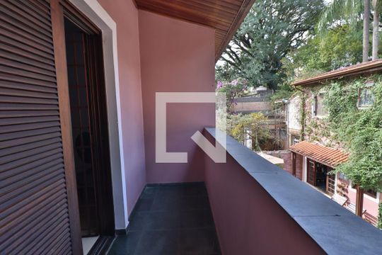 Varanda do Quarto 4 de casa à venda com 5 quartos, 600m² em Vila Madalena, São Paulo