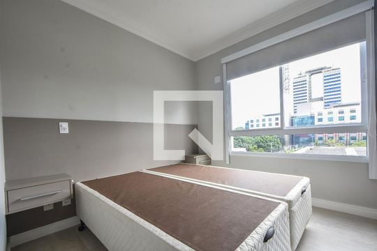Suíte 01 de apartamento para alugar com 2 quartos, 60m² em Vila Gertrudes, São Paulo