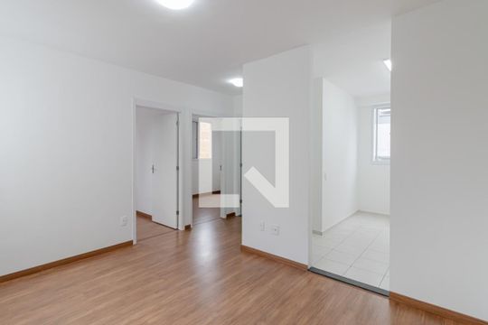 Apartamento à venda com 2 quartos, 42m² em Jardim Maria Estela, São Paulo