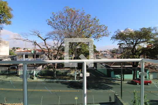 Varanda da suíte 3 de casa à venda com 3 quartos, 170m² em Vila Marari, São Paulo