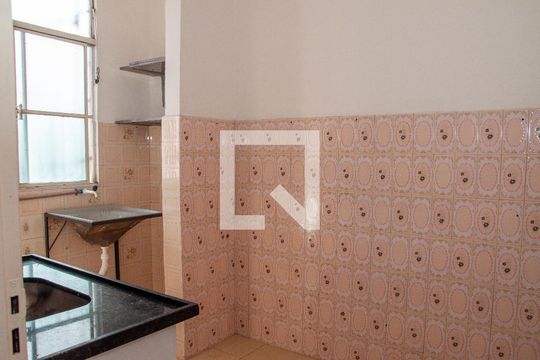 Apartamento para alugar com 2 quartos, 60m² em Eldorado, Contagem