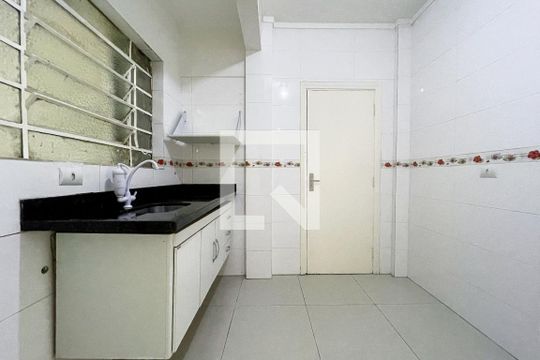 Cozinha de apartamento para alugar com 2 quartos, 103m² em Paraíso, São Paulo