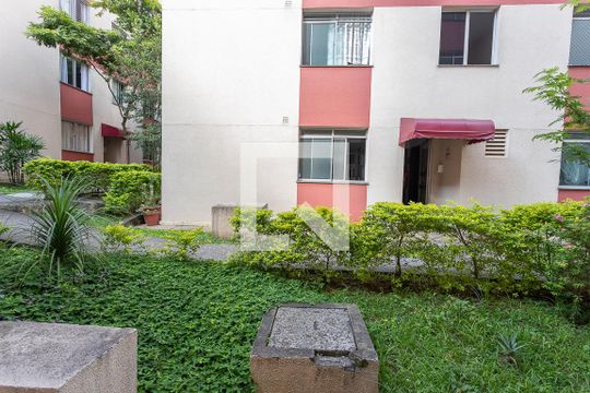 Área comum de apartamento para alugar com 2 quartos, 40m² em Conceição, Diadema
