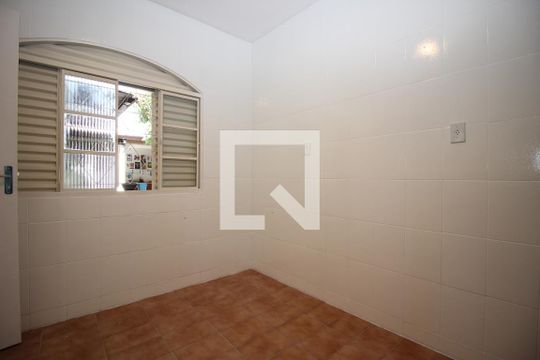 Cozinha de casa para alugar com 2 quartos, 74m² em Taguatinga Sul, Brasília