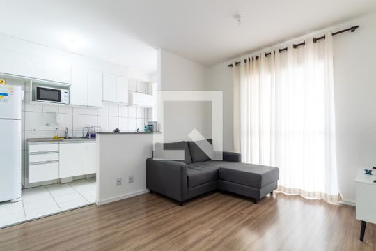 Sala de apartamento à venda com 2 quartos, 58m² em Jardim Flor da Montanha, Guarulhos