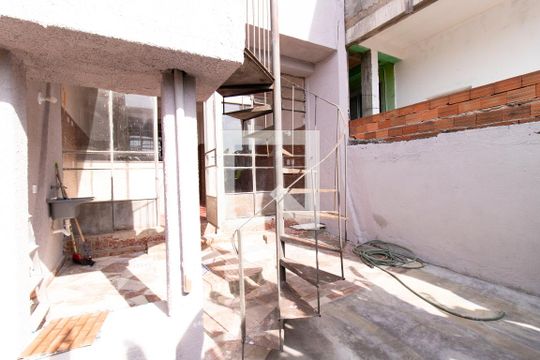 Quintal de casa para alugar com 3 quartos, 184m² em Parque Mandaqui, São Paulo