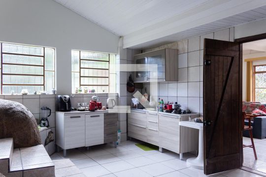 Cozinha de casa à venda com 2 quartos, 70m² em Centro, Viamão