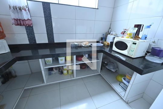 Cozinha de casa à venda com 3 quartos, 80m² em Parque Santa Rita, Goiânia
