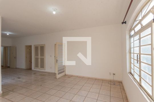 Sala de casa à venda com 3 quartos, 155m² em Jardim Eulina, Campinas