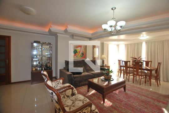 Apartamento à venda com 3 quartos, 167m² em Cristal, Porto Alegre