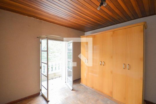 Quarto 1 de casa para alugar com 3 quartos, 200m² em Vila Moraes, São Paulo