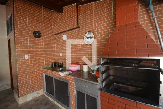 Piscina - Churrasqueira de casa à venda com 3 quartos, 220m² em Vila Kosmos, Rio de Janeiro